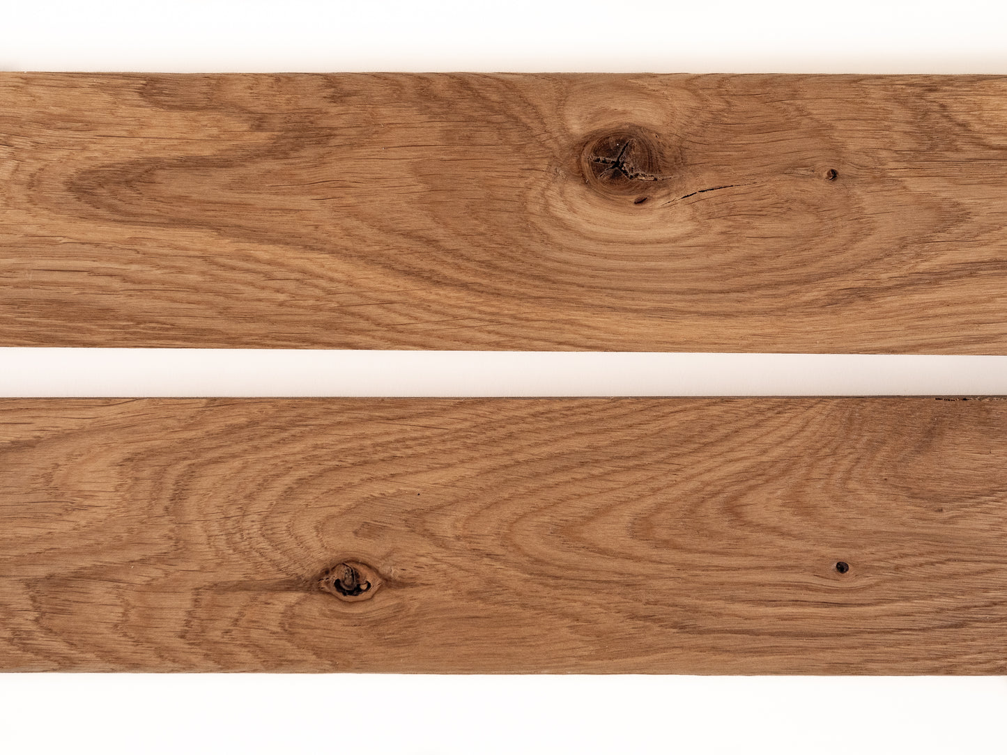 Grīdlīste Ozols Rustic, 18x70x2000mm ar rādiusu, Lakots (matēts), bez špakteļpildījuma, birstēts