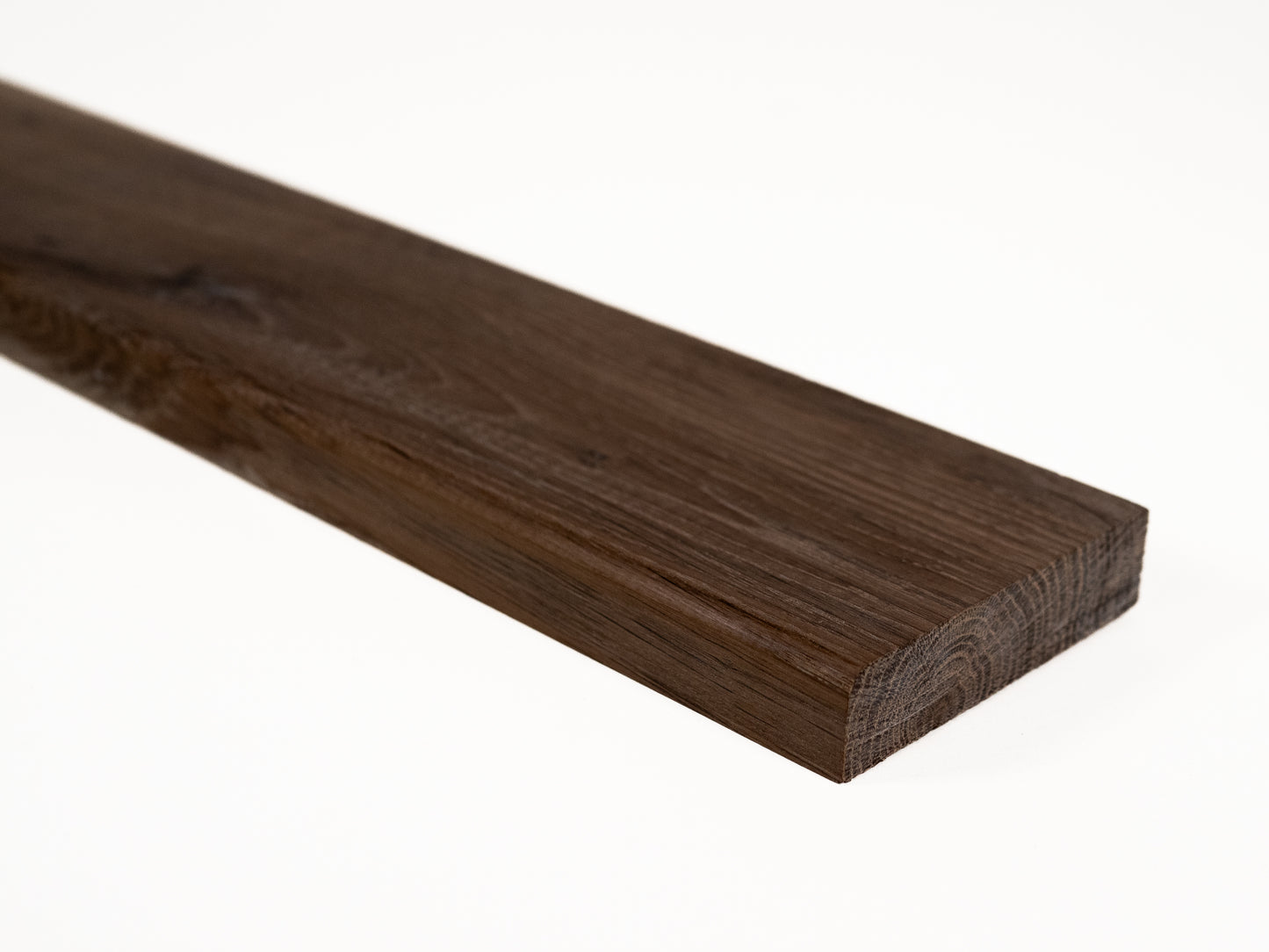 Solid Skirting Board Smoked Oak Rustic, 18x70x2000mm with radius, White oil, filled