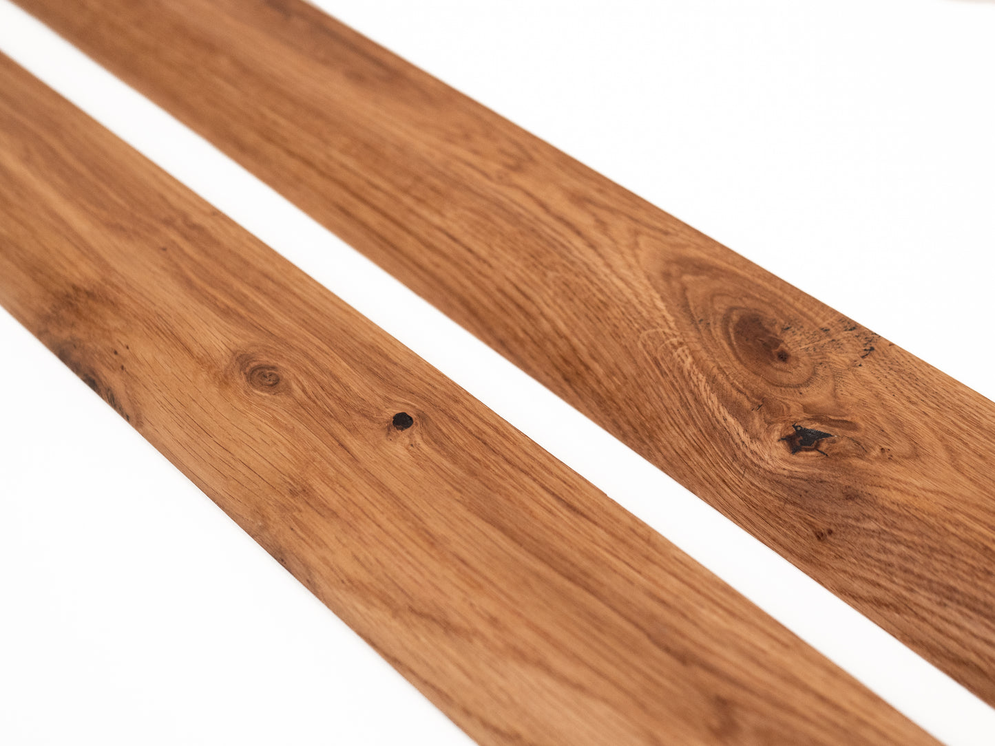 Solid Skirting Board Oak Rustic 20x50mm, Natural oil, 1,5-2,5m with radius 20mm