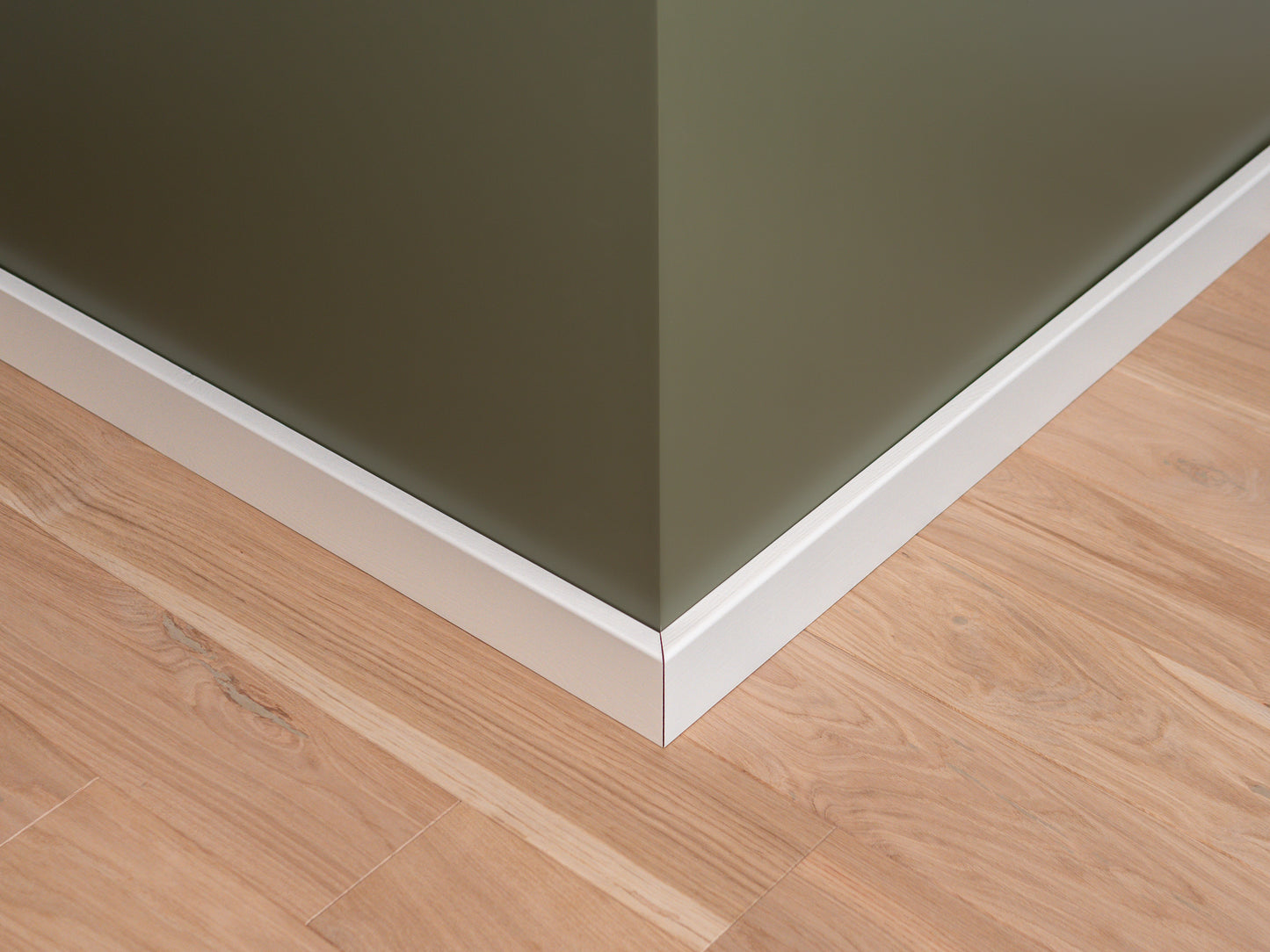 Solid Skirting Board Oak Rustic, 18x70x2000mm with radius, white painted, filled