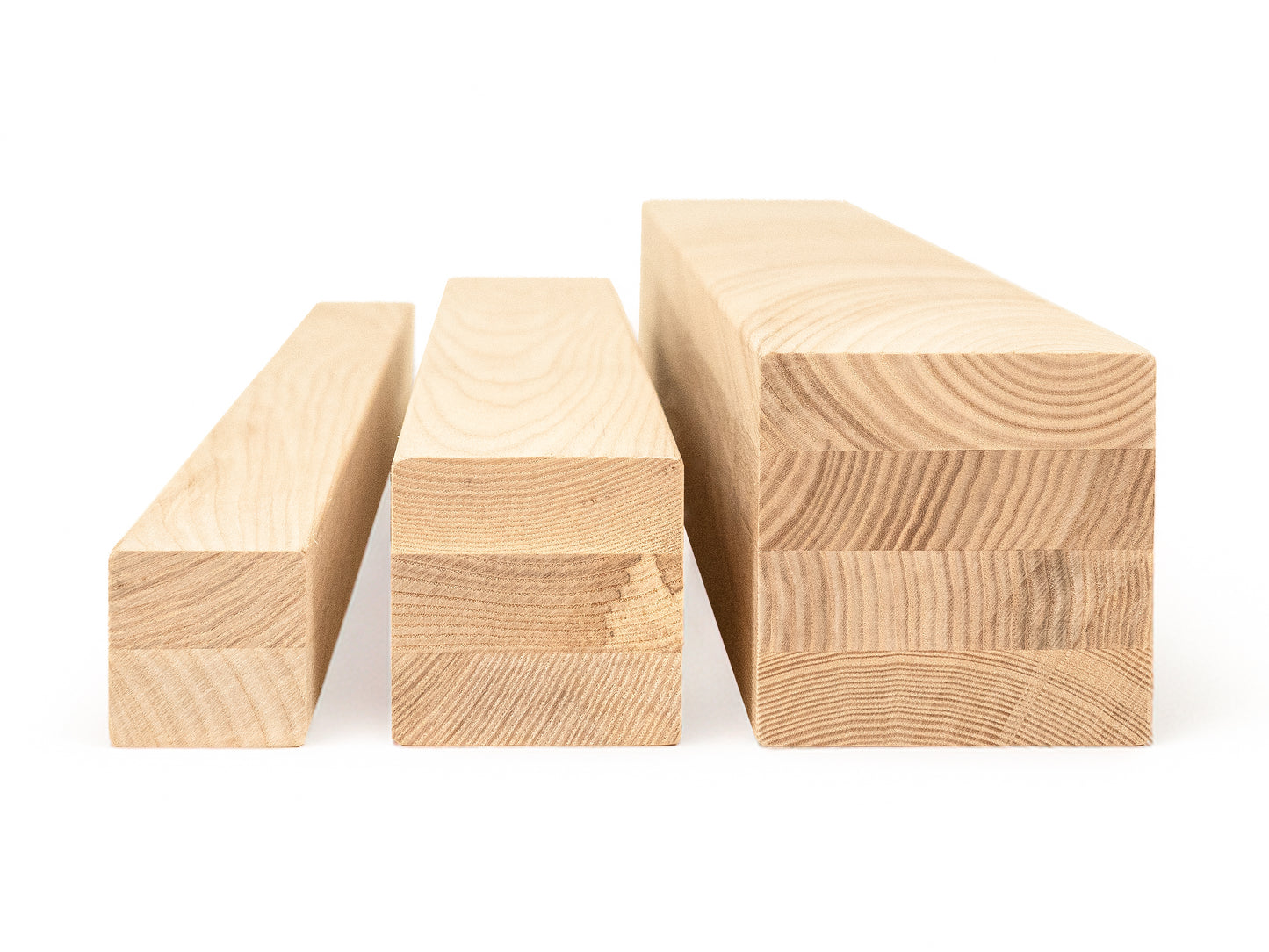 Līmētās oša koka brusas A/B 50x50 mm eļļots ar cietā vaska eļļu tonī Dabīgi balts