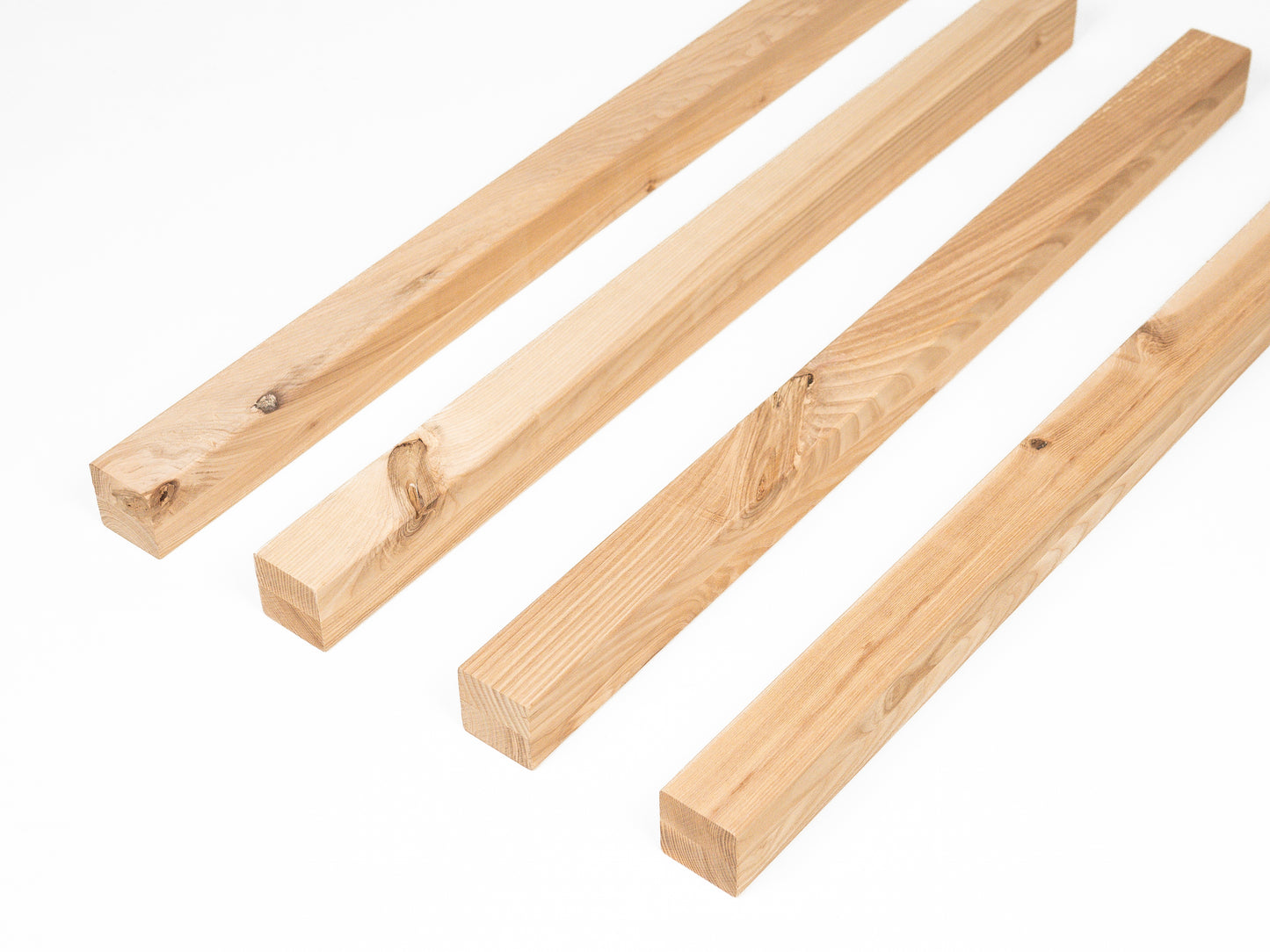 Līmētās oša koka brusas Rustic 50x50 mm bez virsmas apstrādes