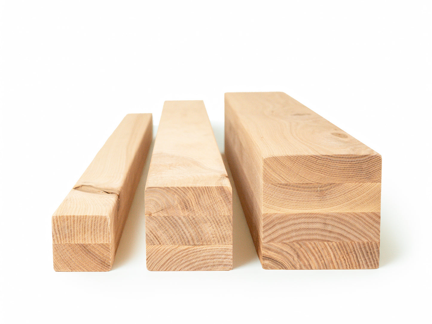 Līmētās oša koka brusas Rustic 50x50 mm eļļots ar cietā vaska eļļu tonī Dabīgi balts