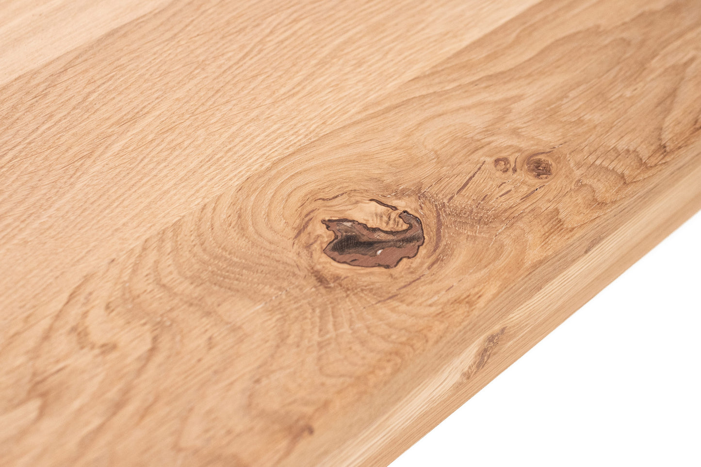 Plaukts, trepju pakāpiens, pretpakāpiens, palodze, Ozols Rustic, audzētas lameles, 20 mm, eļļots ar cietā vaska eļļu tonī Dabīgi balts