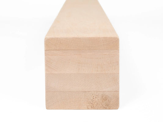 Līmētās bērza koka brusas A/B 100x100 mm bez virsmas apstrādes