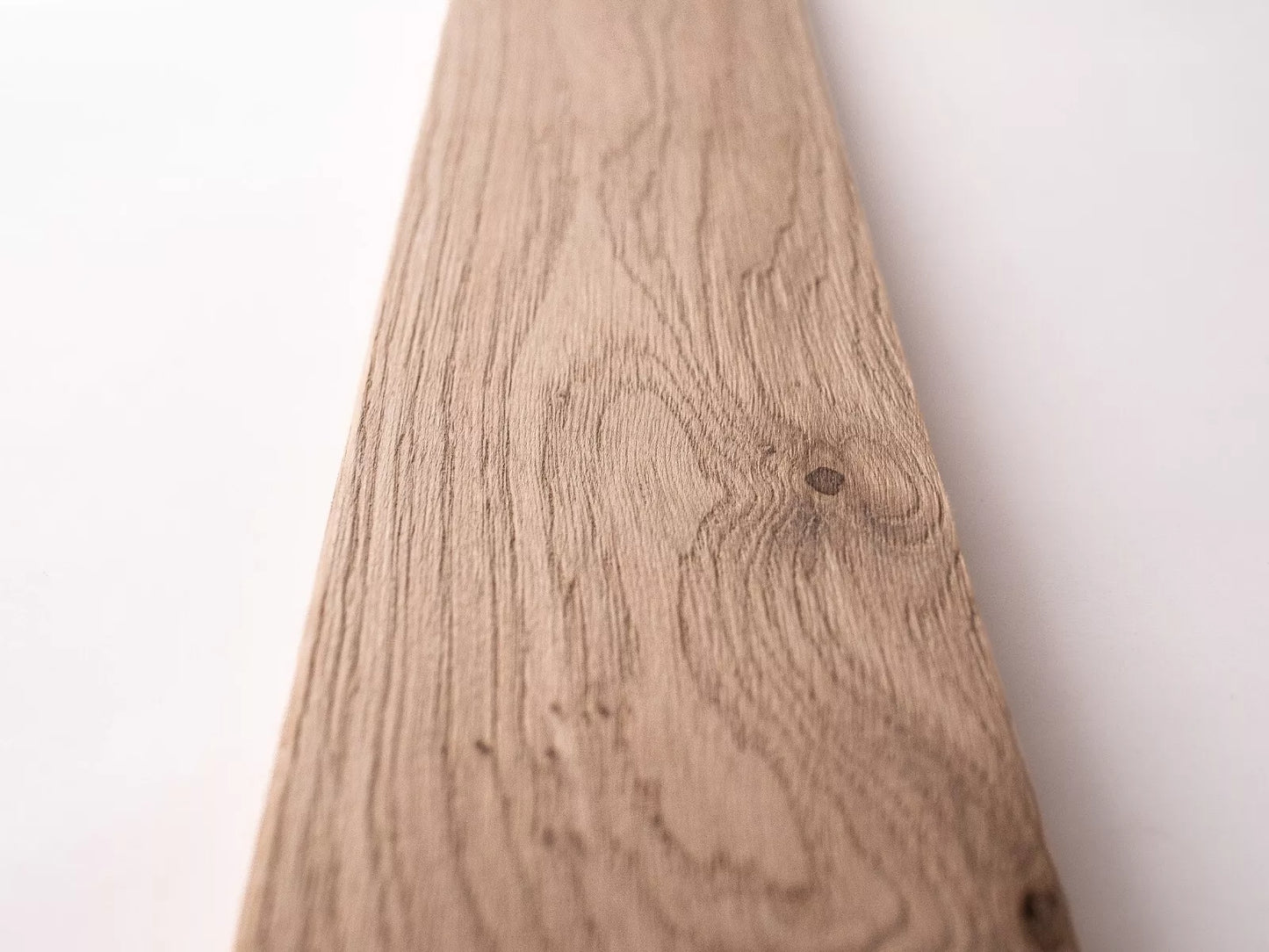 Grīdlīstes Ozols Rustic, 18x70x2000mm, ar rādiusu, neapstrādāta, špaktelēta, birstēts