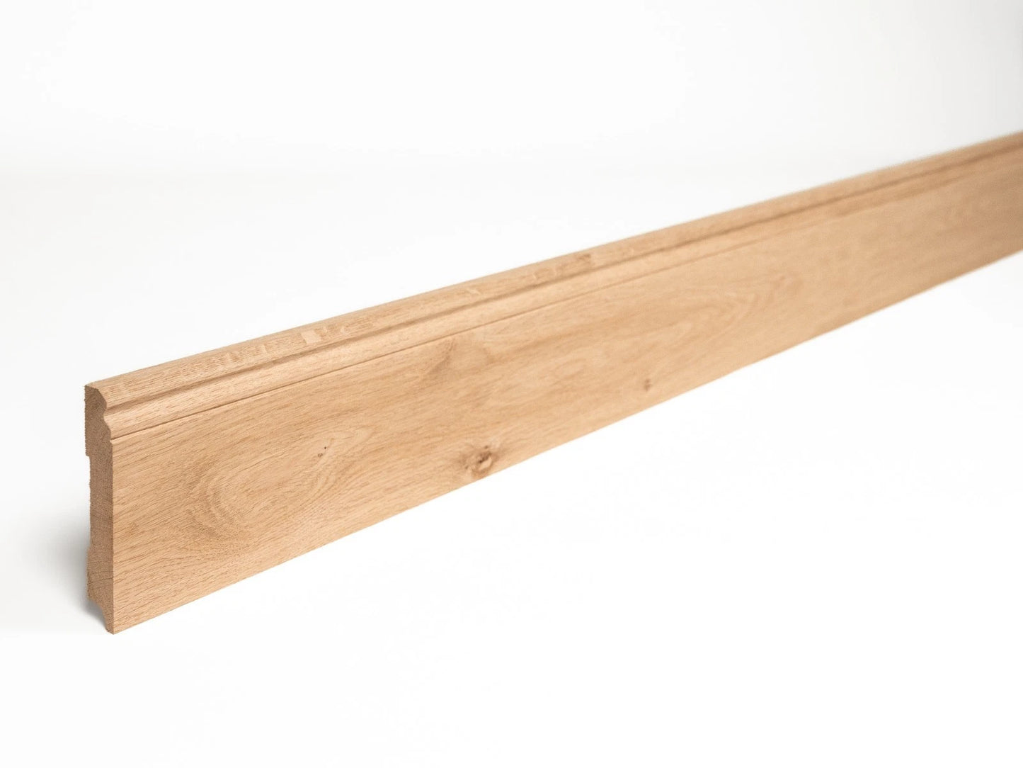 Grīdlīstes Ozols A/B 20x130mm bez virsmas apstrādes 1,5-2,5m Hamburgas profils