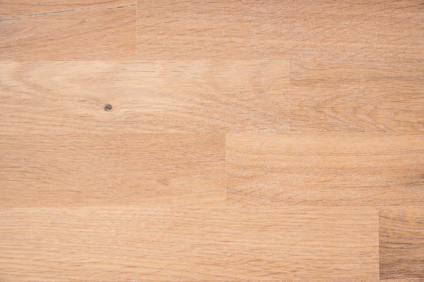 Trepju pakāpiens, palodze, Ozols Rustic, audzētas lameles, 26 mm, Balti eļļots