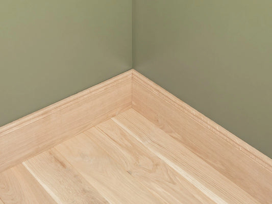 Grīdlīstes Ozols A/B 20x150mm bez virsmas apstrādes 1,5-2,5m Hamburgas profils