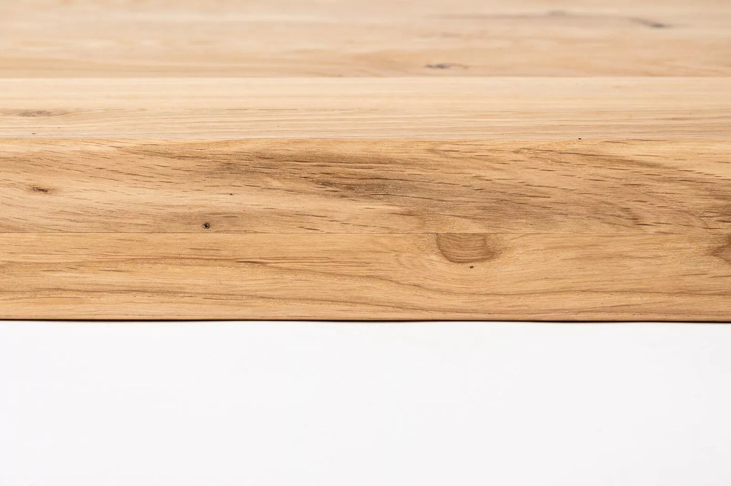 Trepju pakāpiens, palodze, Ozols Rustic, pilnas lameles, 26 mm, eļļots ar cietā vaska eļļu tonī Dabīgi balts