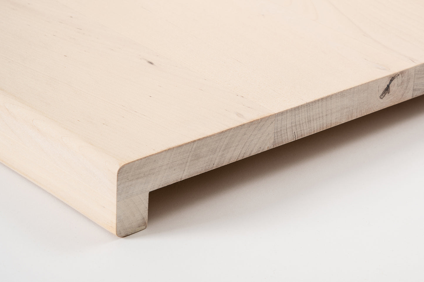 Stair tread Windowsill with overhang Birch Rustic, full stave lamellas, 20 mm, Chalked white oil