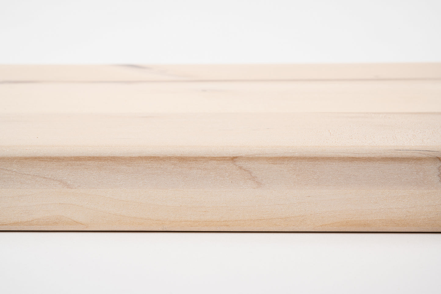 Stair tread Windowsill with overhang Birch Rustic, full stave lamellas, 20 mm, Chalked white oil