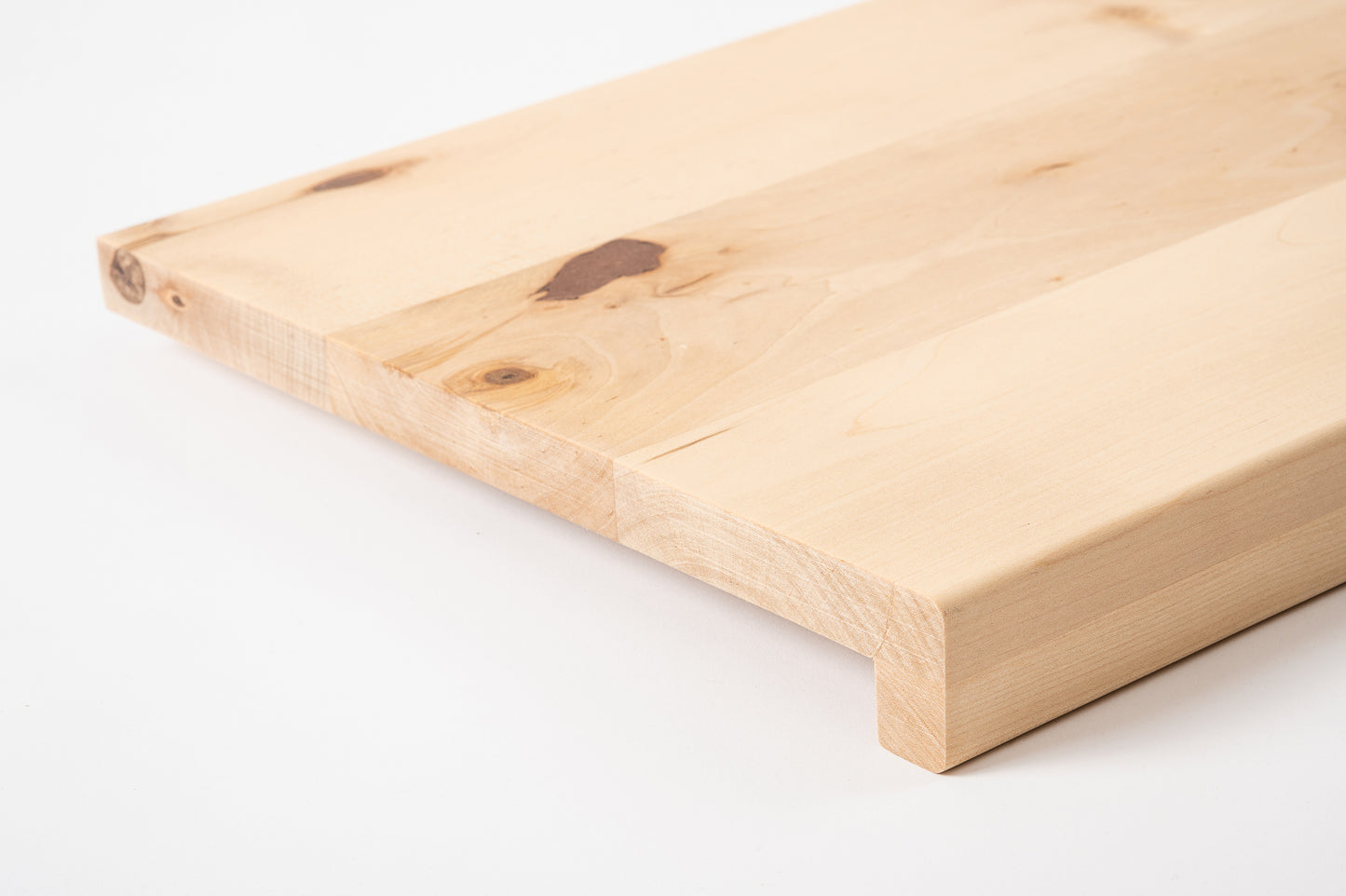 Trepju pakāpiens, palodze, Bērzs Rustic, pilnas lameles, 20 mm, eļļots ar cietā vaska eļļu tonī Dabīgi balts