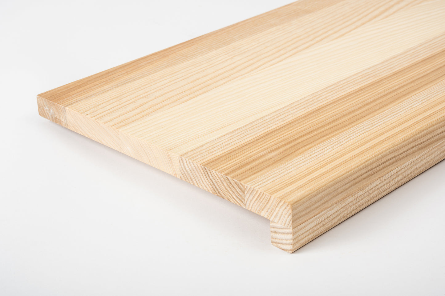 Stair tread Windowsill with overhang Ash A/B, full stave lamellas, 20 mm, Hard wax oil Natural white