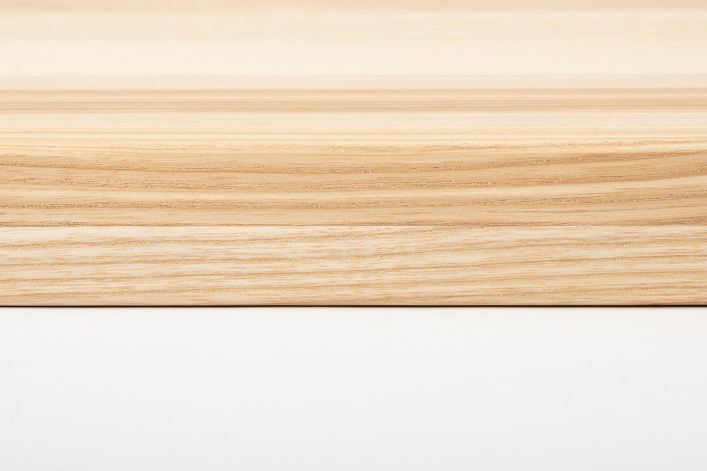 Stair tread Windowsill with overhang Ash A/B, full stave lamellas, 20 mm, Hard wax oil Natural white