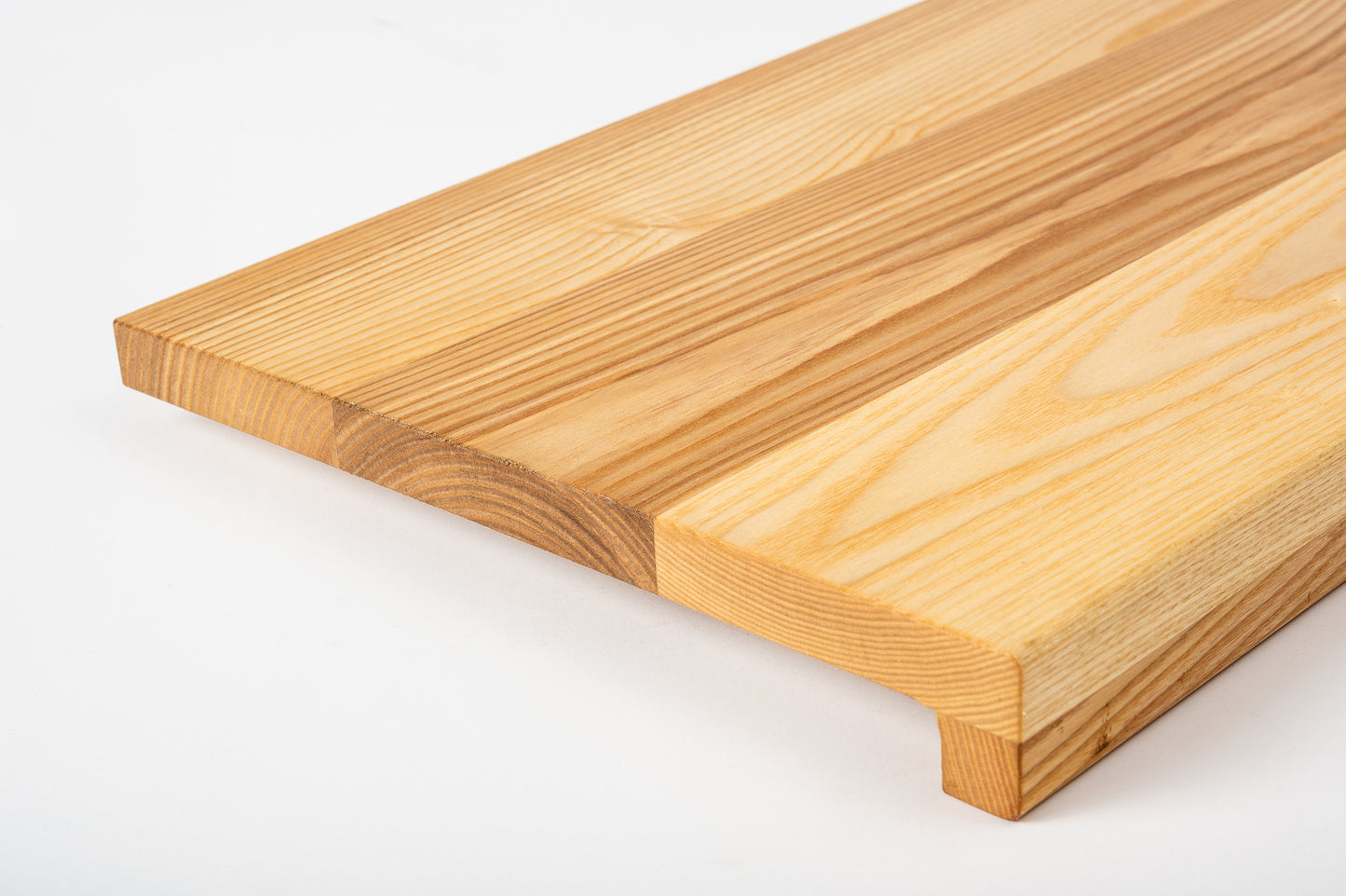 Stair tread Windowsill with overhang Ash A/B, full stave lamellas, 20 mm, Natural oil