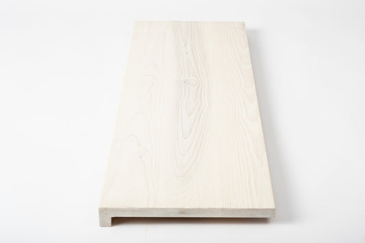 Stair tread Windowsill with overhang Ash A/B, full stave lamellas, 20 mm, Brushed, Chalked white oil