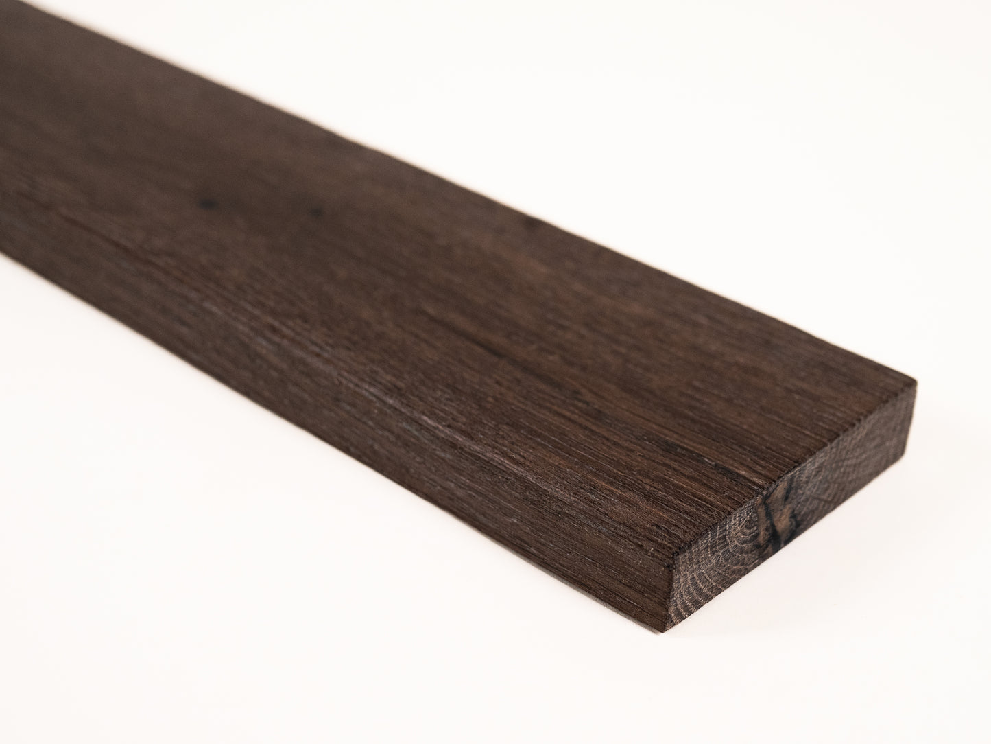 Solid Skirting Board Smoked Oak Rustic, 18x70x2000mm with radius, White oil, filled, brushed