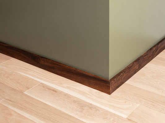Grīdlīste Kūpināts Ozols Rustic, 18x70x2000mm ar rādiusu, Dabīgi eļļots, špaktelēta, birstēts