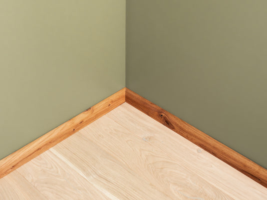 Solid Skirting Board Oak Rustic 20x50mm, Natural oil, 0,8-1,5m with radius 20mm