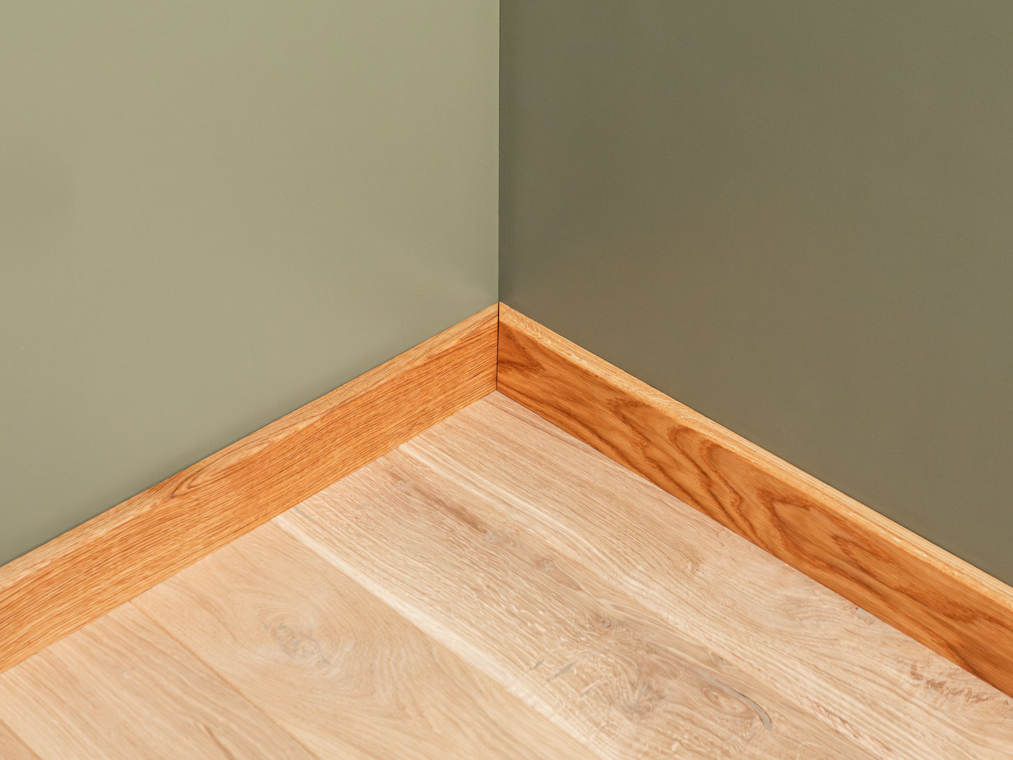 Grīdlīste Ozols A/B 18x70mm Dabīgi eļļots 0,8-1,8m ar rādiusu 5mm