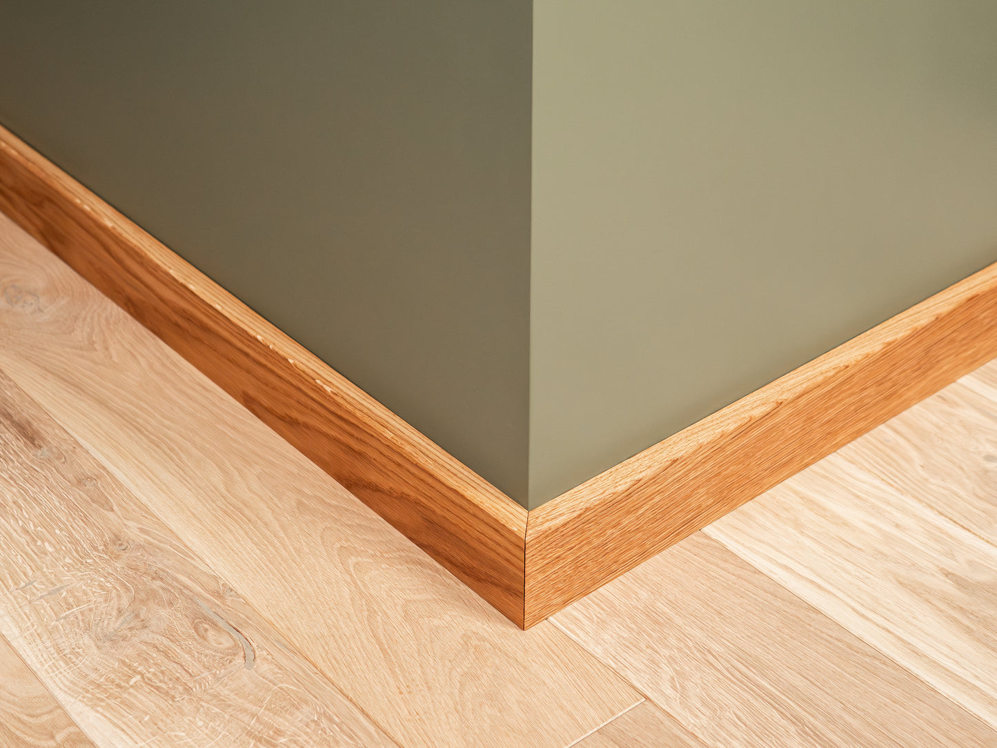 Grīdlīste Ozols A/B 18x70mm Dabīgi eļļots 0,8-1,8m ar rādiusu 5mm