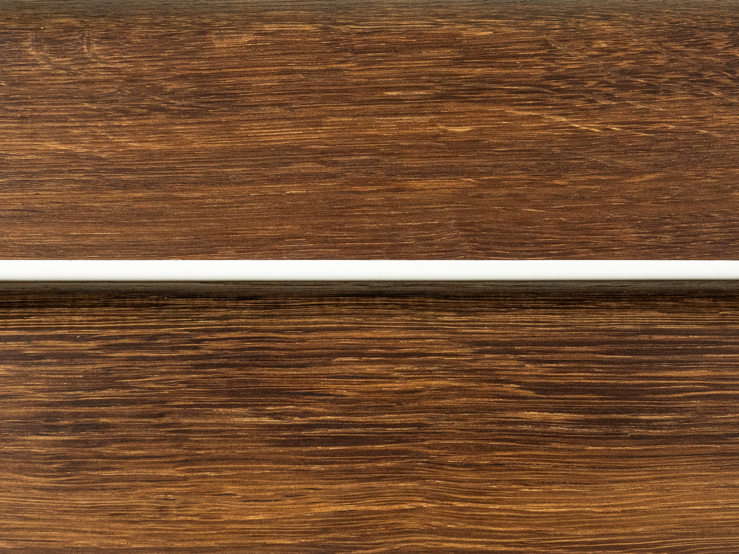 Grīdlīste Kūpināts Ozols A/B 18x70mm Lakots (matēts), 0,8-1,8m,  ar rādiusu 20mm