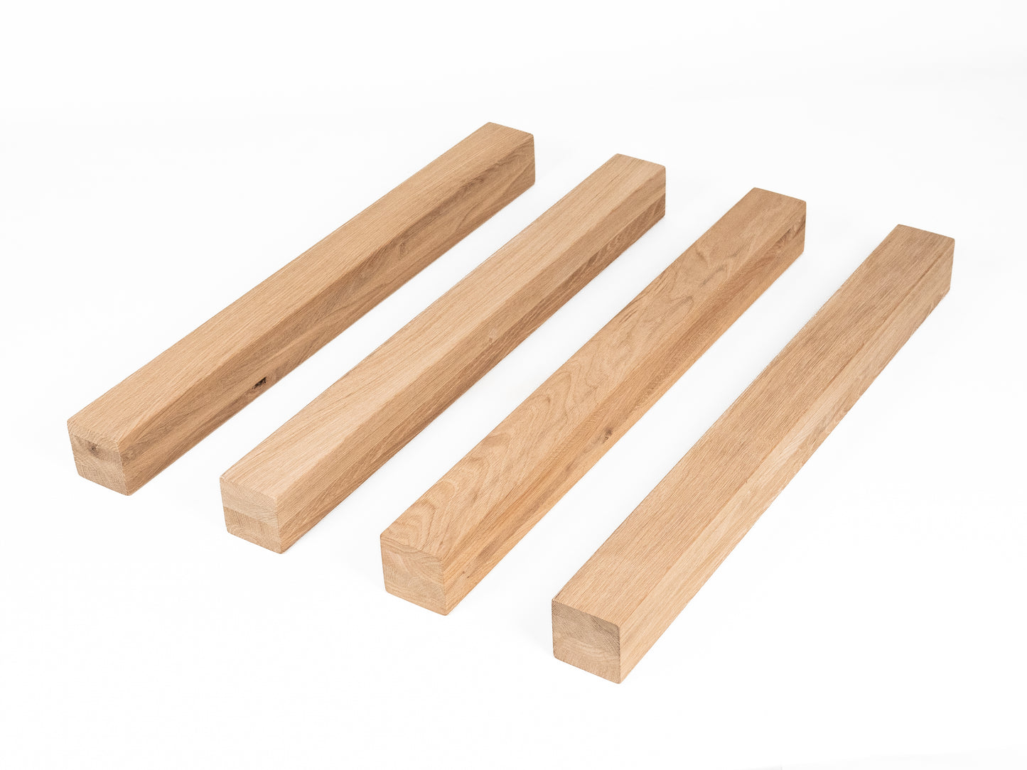 Līmētās ozola koka brusas A/B 70x70 mm bez virsmas apstrādes