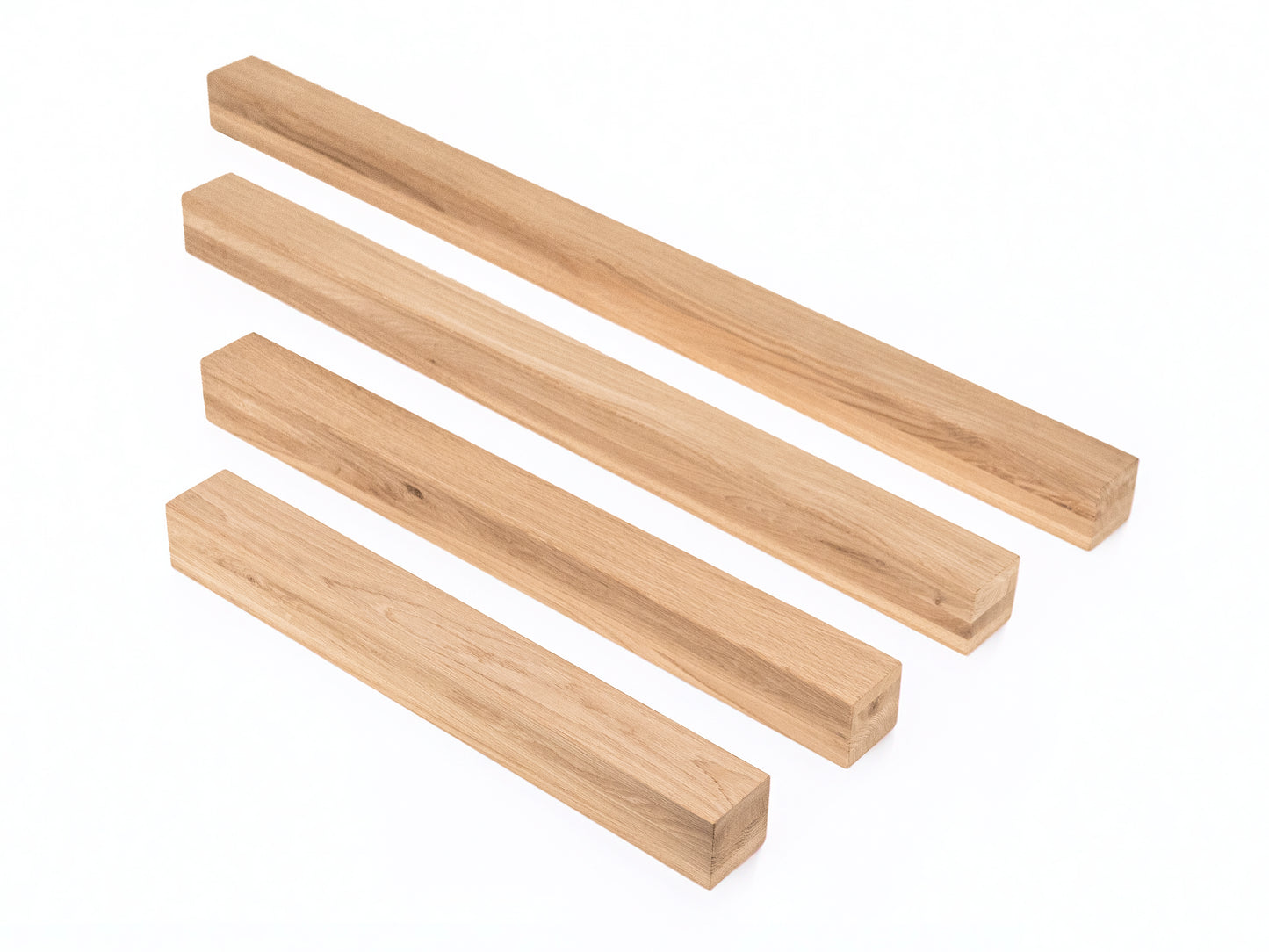 Līmētās ozola koka brusas A/B 70x70 mm bez virsmas apstrādes