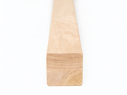 Līmētās oša koka brusas A/B 50x50 mm eļļots ar cietā vaska eļļu tonī Dabīgi balts