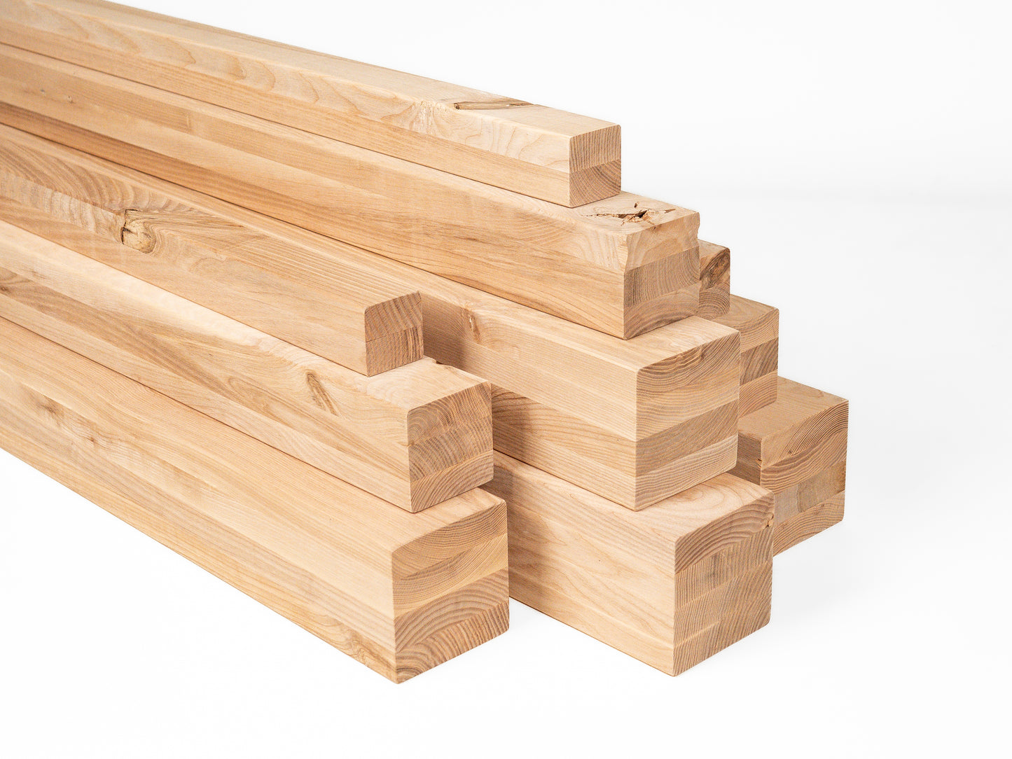 Līmētās oša koka brusas Rustic 50x50 mm eļļots ar cietā vaska eļļu tonī Dabīgi balts