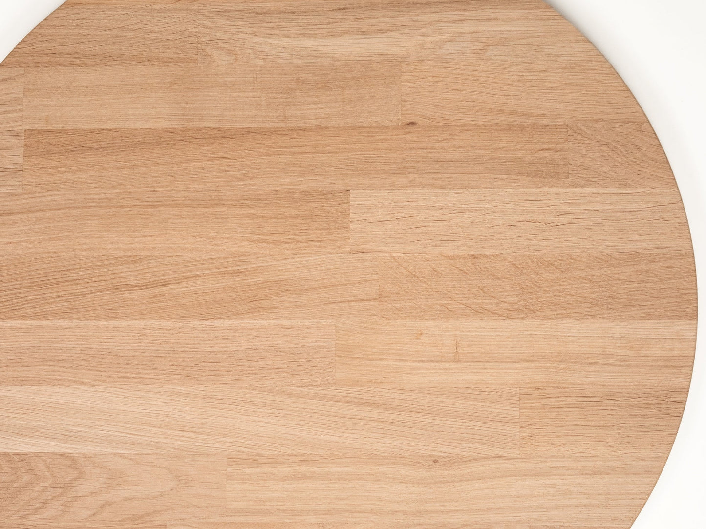 Apaļa masīvkoka Ozola darba virsma A/B, audzētas lameles, 26 mm, eļļots ar cietā vaska eļļu tonī Dabīgi balts