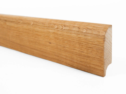 Grīdlīstes Ozols A/B 20x70mm Lakots (matēts) 1,5-2,5m ar rādiusu 20mm