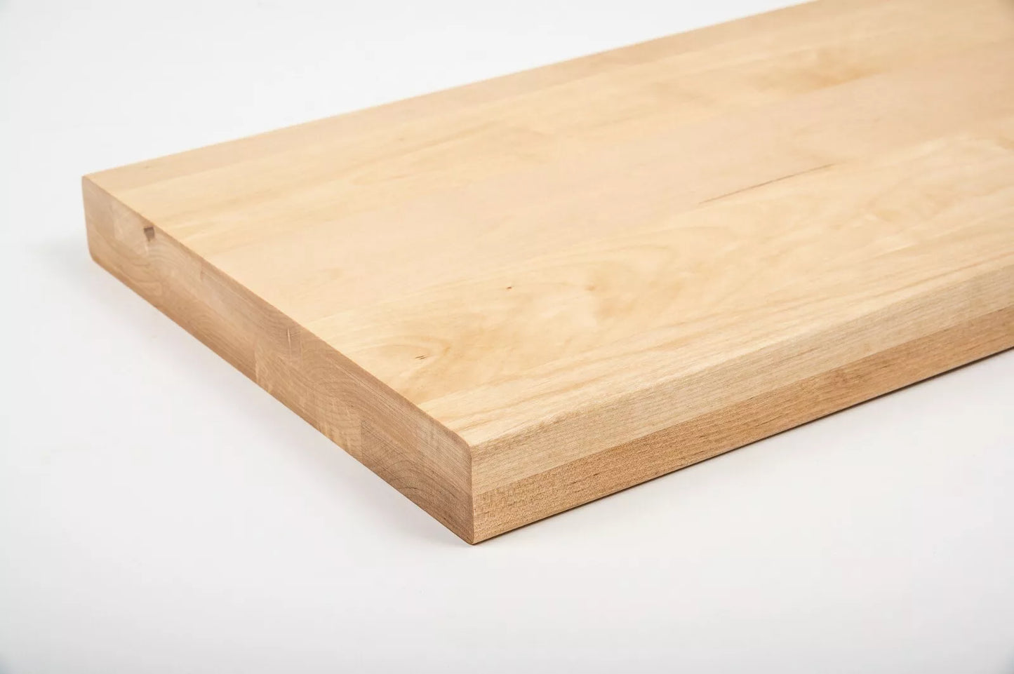 Plaukts, trepju pakāpiens, pretpakāpieni, palodze Bērzs A/B, pilnas lameles,  40 mm, 2 slāņu, Lakots (matēts)