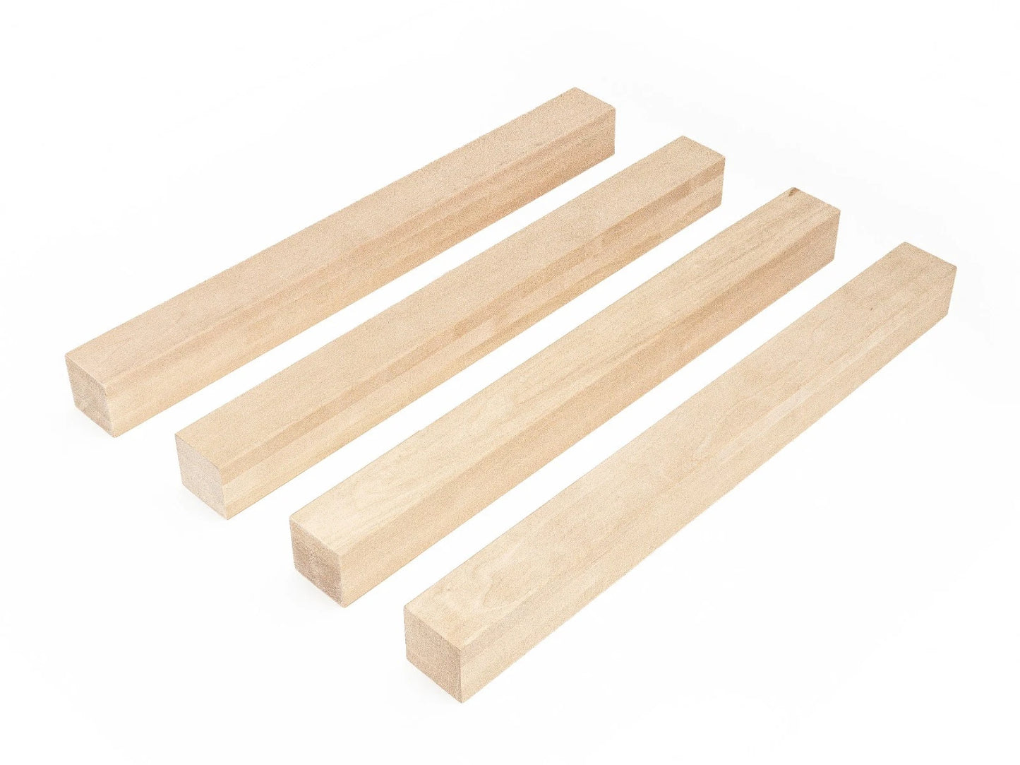 Līmētās bērza koka brusas A/B 70x70 mm bez virsmas apstrādes