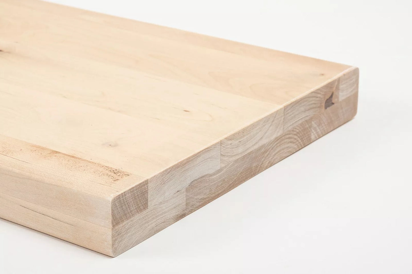 Plaukts, trepju pakāpiens, pretpakāpieni, palodze Bērzs Rustic, pilnas lameles,  40 mm, 2 slāņu, Balti eļļots