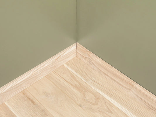 Grīdlīste Osis A/B 24x80mm eļļots ar cietā vaska eļļu tonī Dabīgi balts 2000 mm ar rādiusu 20mm