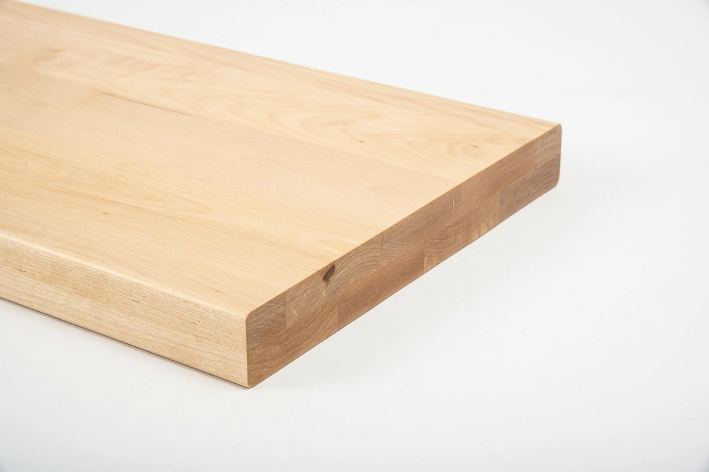 Plaukts, trepju pakāpiens, pretpakāpieni, palodze Bērzs A/B, pilnas lameles,  40 mm, 2 slāņu, Lakots (matēts)