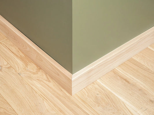 Grīdlīste Osis A/B 24x100mm eļļots ar cietā vaska eļļu tonī Dabīgi balts 2000 mm ar rādiusu 5mm