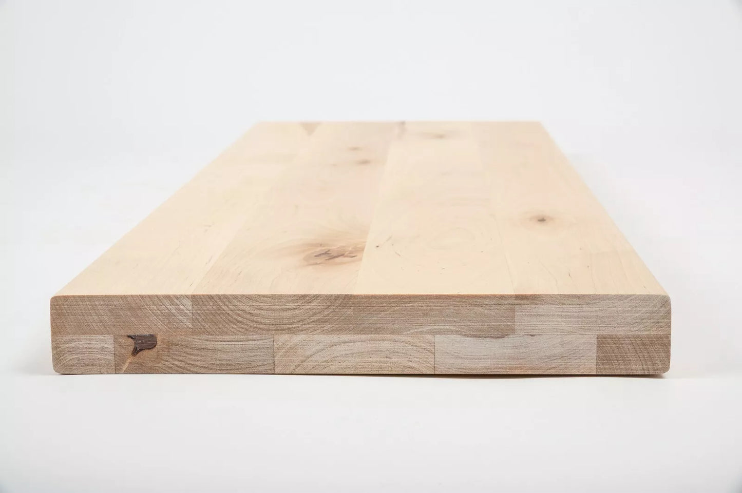 Plaukts, trepju pakāpiens, pretpakāpieni, palodze Bērzs Rustic, pilnas lameles,  40 mm, 2 slāņu, Balti eļļots