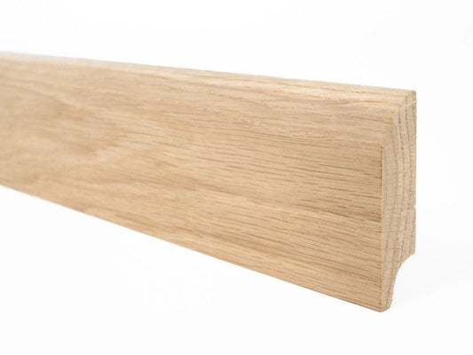Grīdlīstes Ozols A/B 20x90mm eļļots ar cietā vaska eļļu tonī Dabīgi balts 1,5-2,5m ar rādiusu 20mm