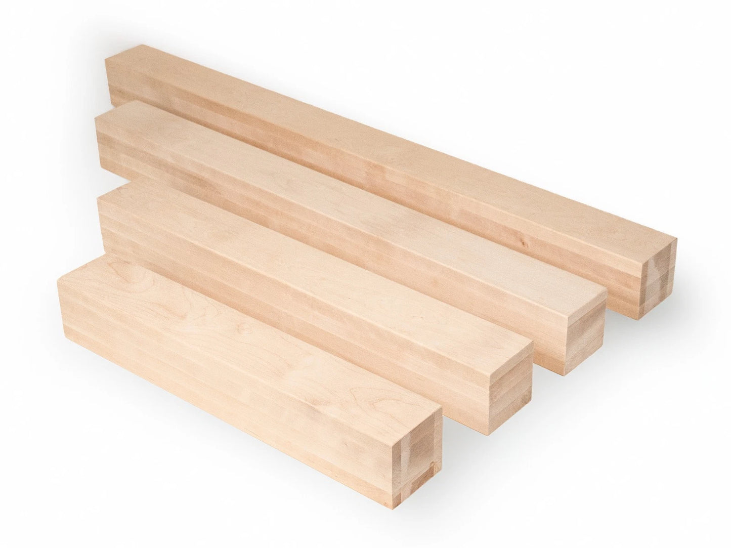 Līmētās bērza koka brusas A/B 100x100 mm bez virsmas apstrādes