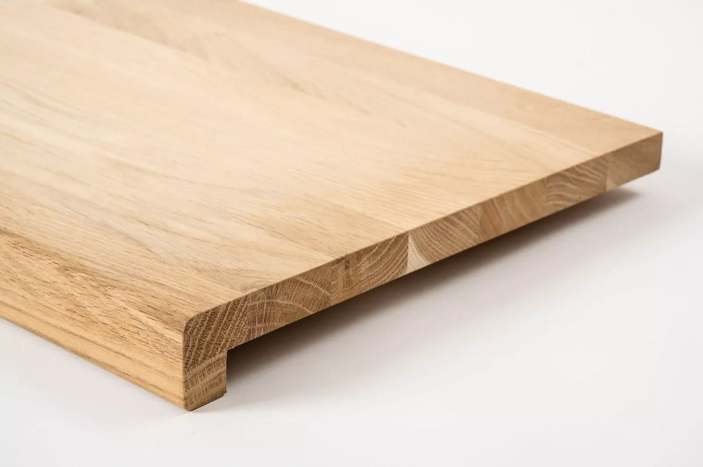 Stair tread Windowsill with overhang Oak A/B, full stave lamellas, 26 mm, Unfinished