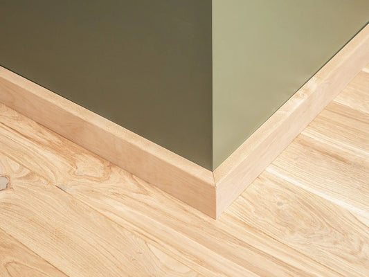 Grīdlīste Bērzs A/B 24x80mm eļļots ar cietā vaska eļļu tonī Dabīgi balts 2000 mm ar rādiusu 5mm