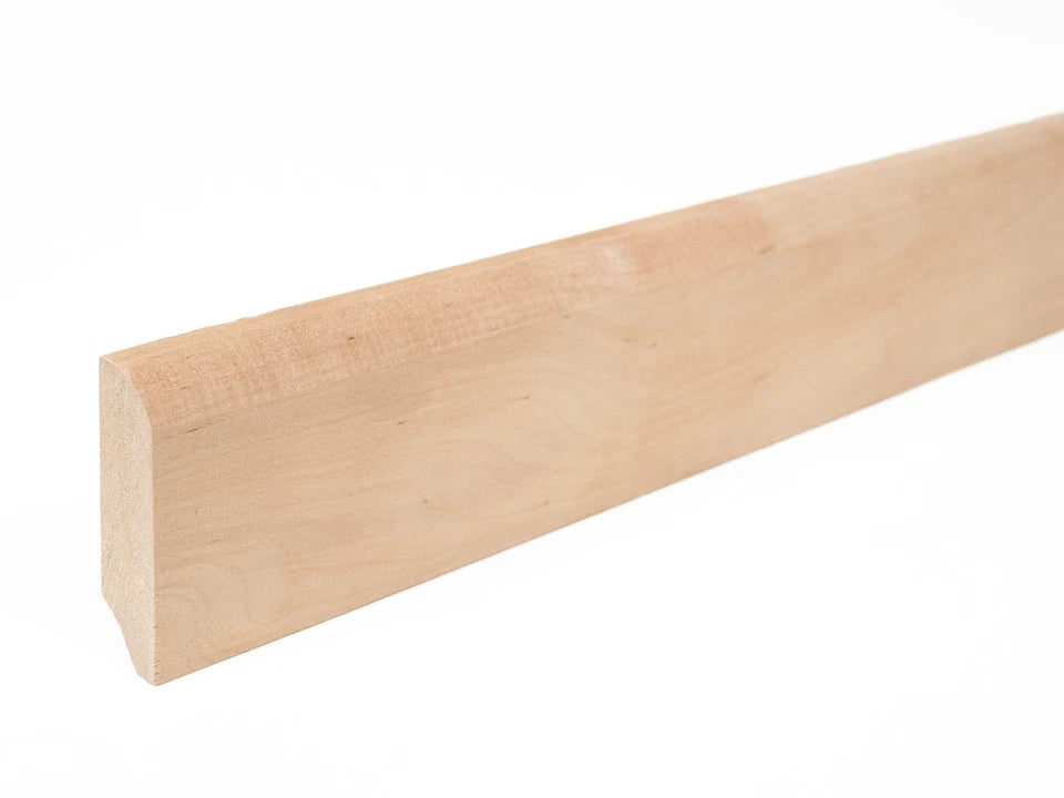 Grīdlīste Bērzs A/B 24x80mm eļļots ar cietā vaska eļļu tonī Dabīgi balts 2000 mm ar rādiusu 20mm